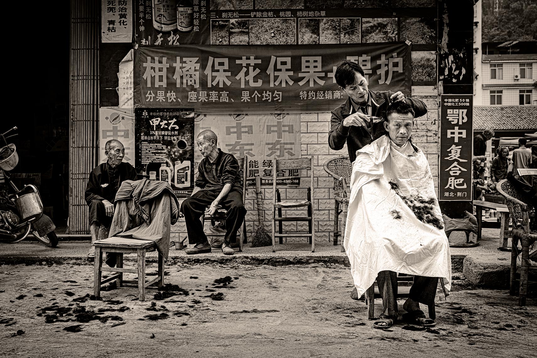 china-barber3